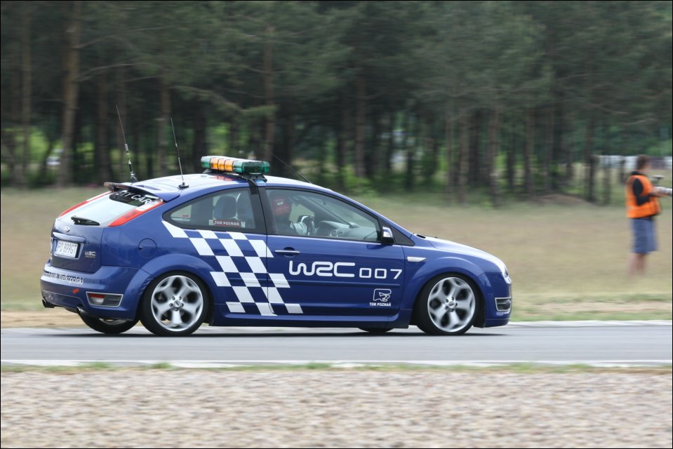 SUZUKI 070.jpg
