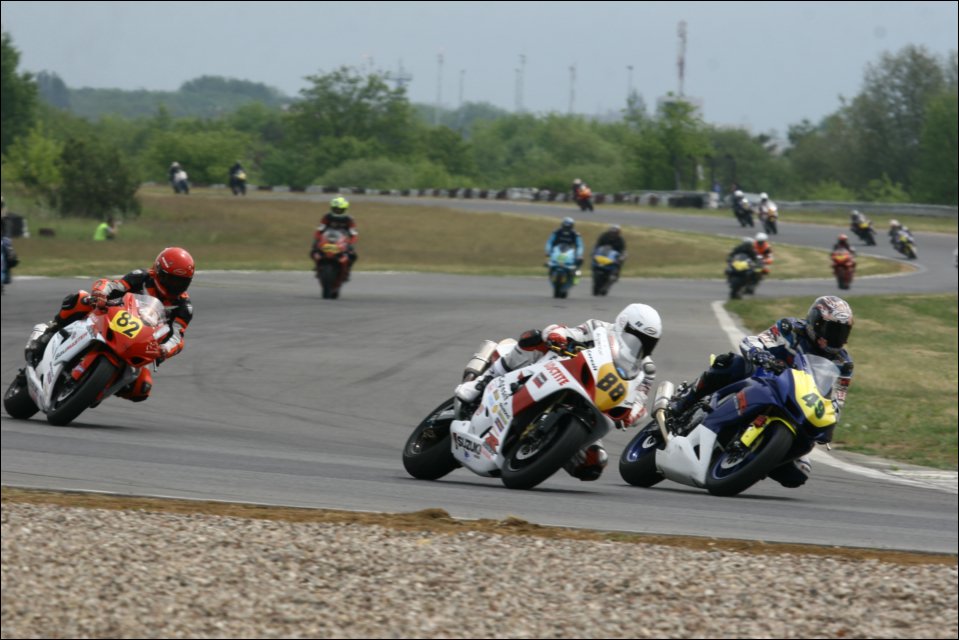 SUZUKI 077.jpg